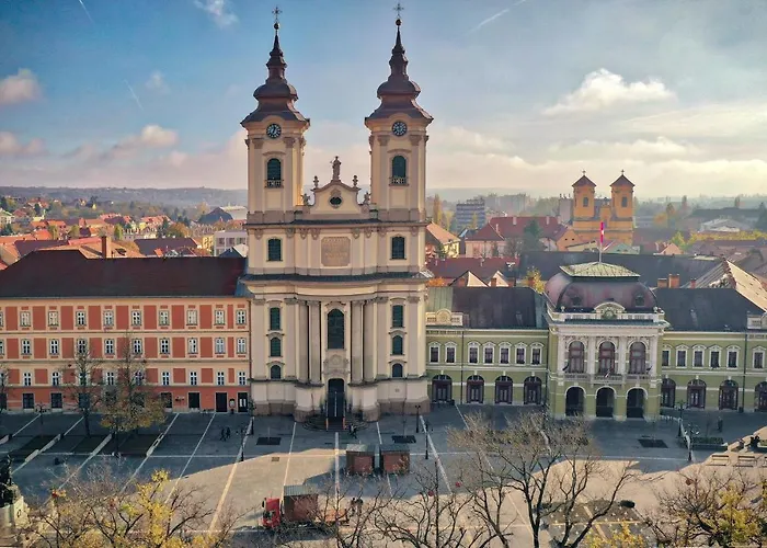 Castle Hill Premium Appartamento Eger