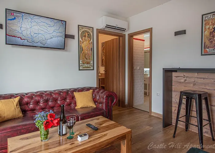 Castle Hill Premium Appartamento *