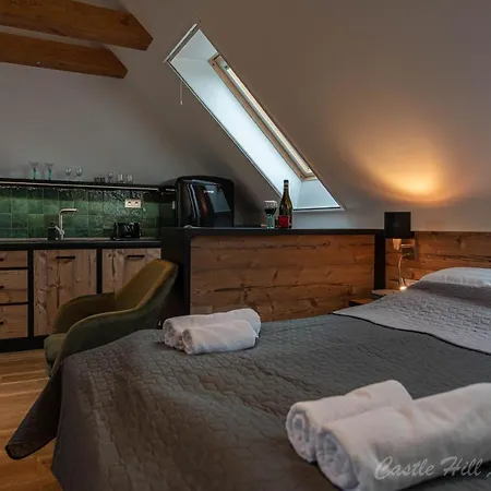 Castle Hill Premium Апартаменты *